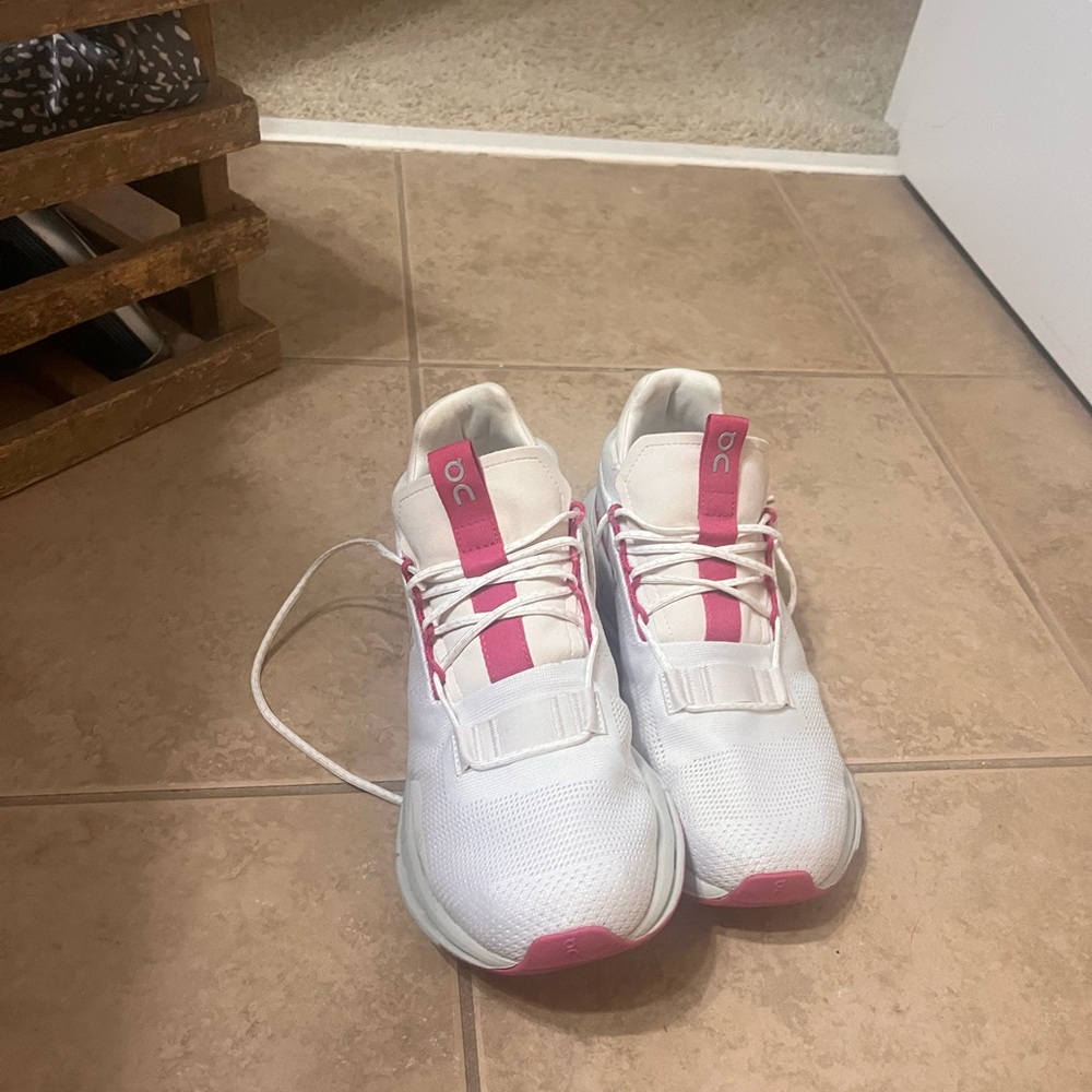 Barbie On Cloudnovas size 8